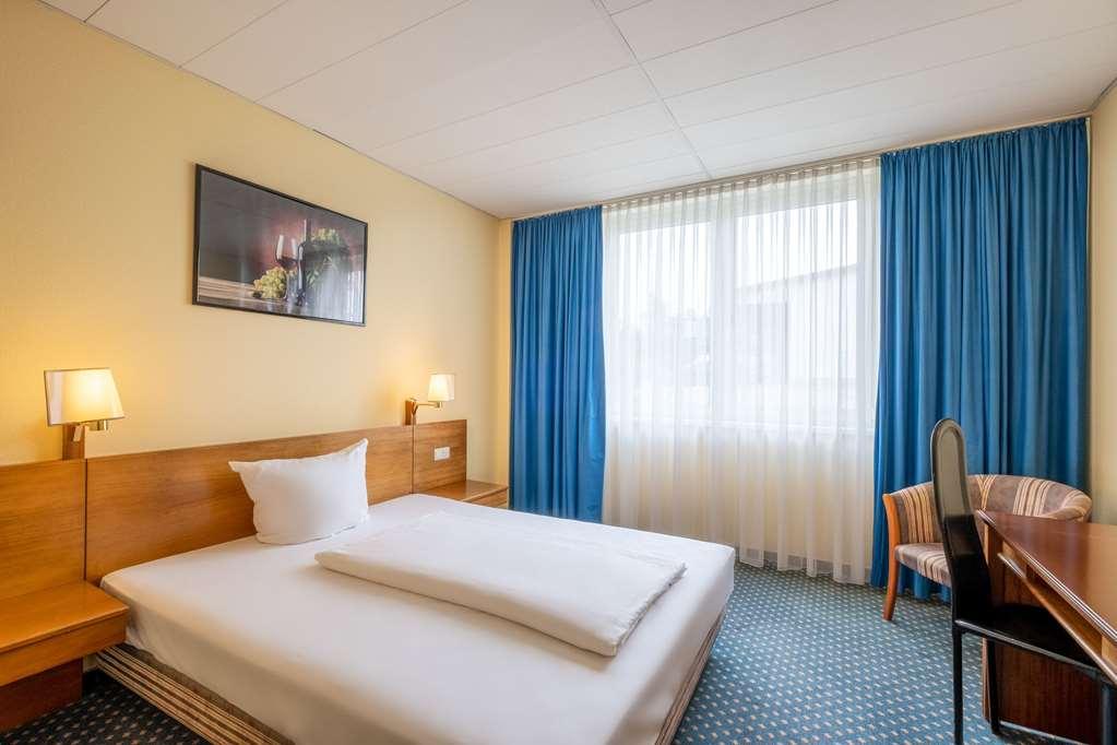 Quick Hotel Dresden West Kesselsdorf Bilik gambar